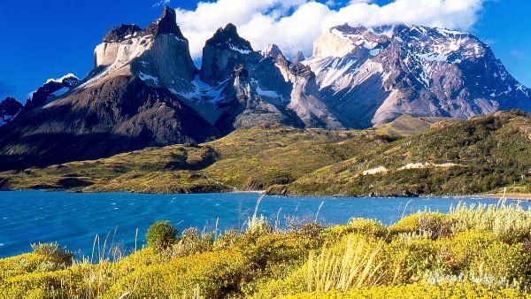 Senderismo Romántico: 5 rutas para descubrir el amor - Calzado Hiking Senderismo Romántico - Parque Nacional Torres del Paine, Chile